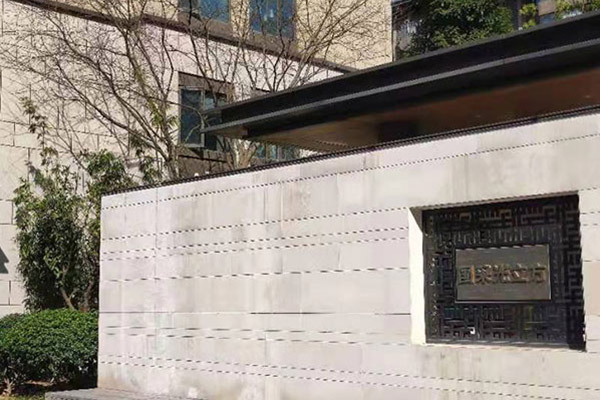 新力帝泊灣一二三期門窗欄桿百葉工程